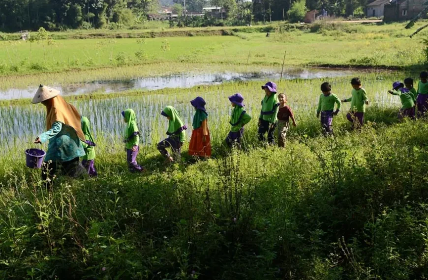 Polda NTT Bantah Temuan KPK, Pencairan Dana Desa Tertahan, dan Aktivis Lingkungan Dipanggil Polda