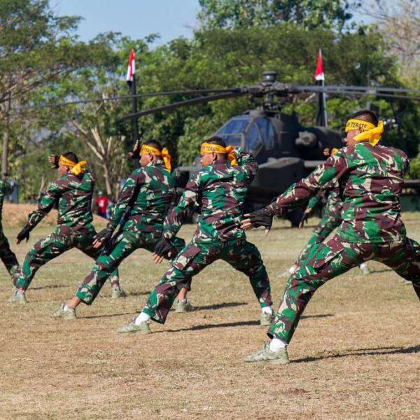 Prabowo akan Hadiri Rapat Bop, 4000 ASN Menjadi Komcad, dan RI Segera&hellip;