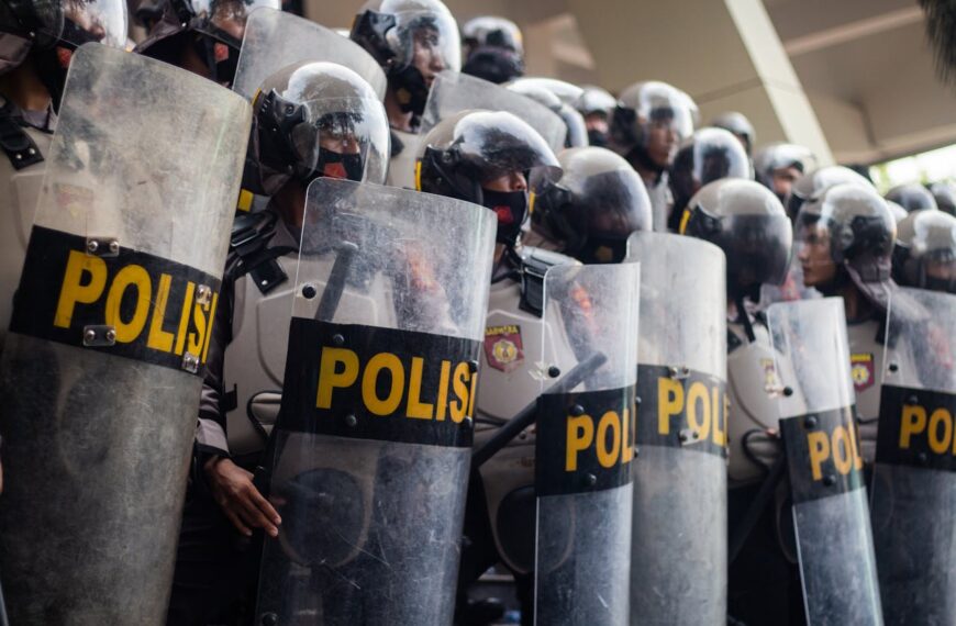 Terjadi 205 Pelanggaran Kebebasan Sipil, Ketimpangan Kebijakan Semakin Nyata, dan Mirwan MS Minta Maaf