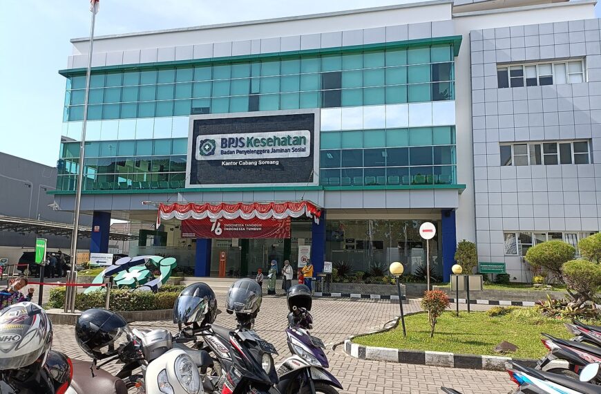 Terjadi Resentralisasi Pemerintahan, Iuran BPJS Kesehatan Tidak Naik, dan Polemik Aqua dari Sumur Bor