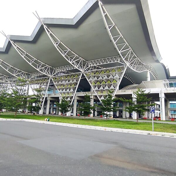 Peringatan 28 Tahun Reformasi Dibatalkan, Bandara Kertajati Jadi Bengkel Pesawat AS, dan&hellip;