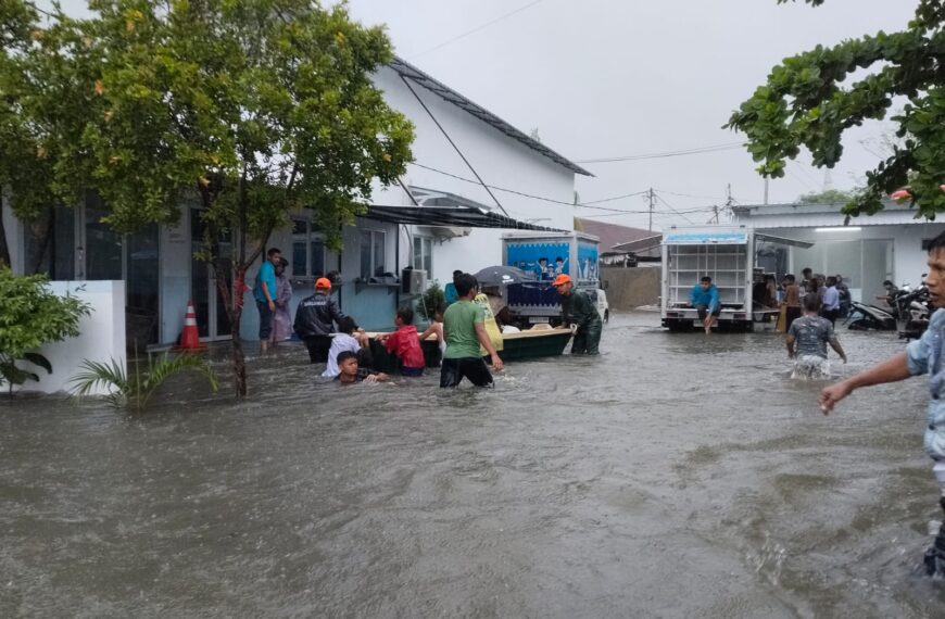 Jumlah Penduduk RI Sebanyak 290 Juta, Harga Beras SPHP Rp11.000, dan Banjir&hellip;