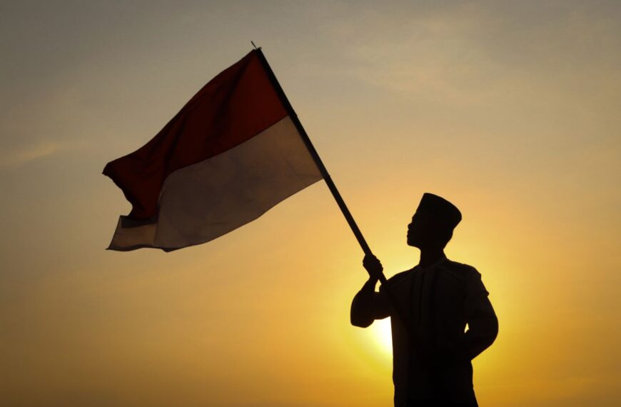 [Kolom Pilihan] ⭐⭐⭐⭐⭐Kebijakan Publik yang Memerdekakan