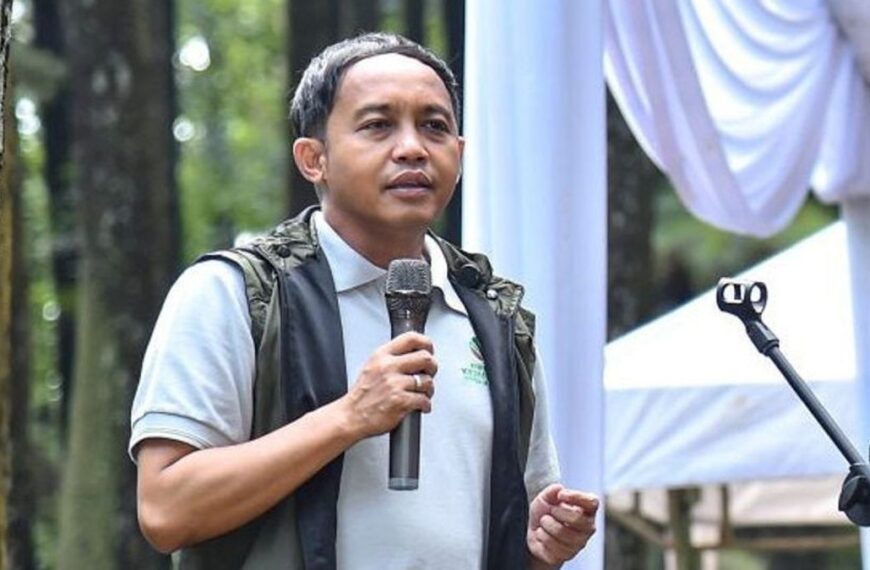 Menhut Bertemu Bupati Kuansing 3 Kali, 7% Jamaah Haji RI Sangat Miskin,&hellip;