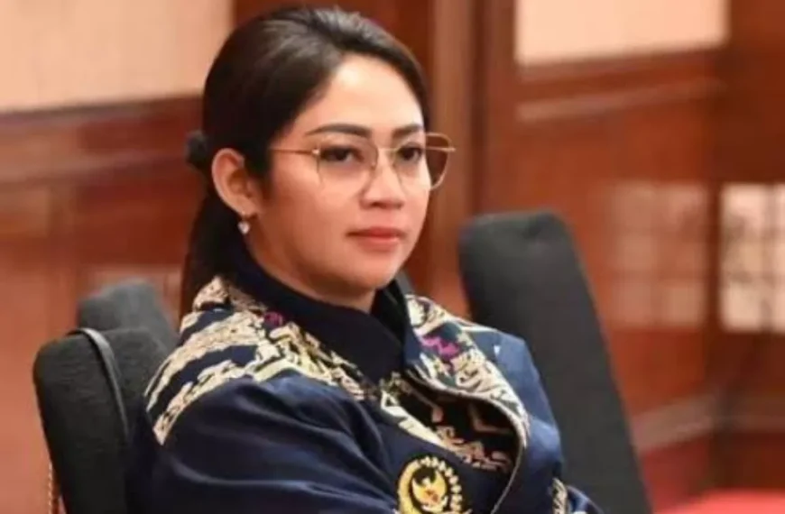 AHY Bakal Maju Pilpres, Anggota DPR Masuk Penerima Bansos, dan Erupsi Anak&hellip;