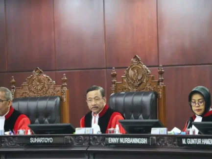 sidang mk